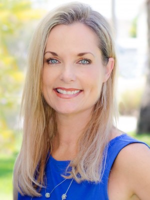 Tammy Campbell McNelis (formerly Plummer) and The CPM Team headshot