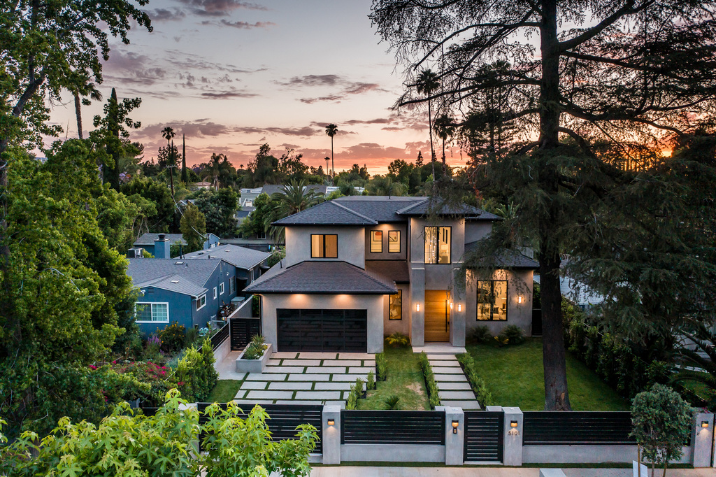 Dennis Chernov Presents A Remarkable Brand New Home In Encino