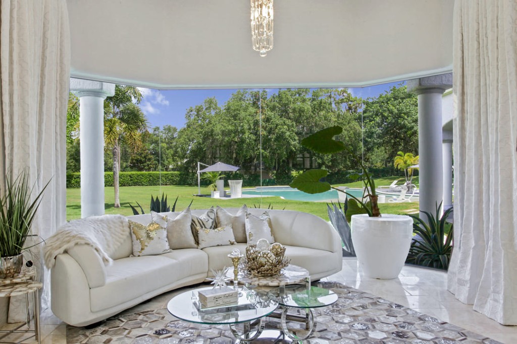 Lake Nona Realty Presents An Exquisite Golf Course Estate In Orlando