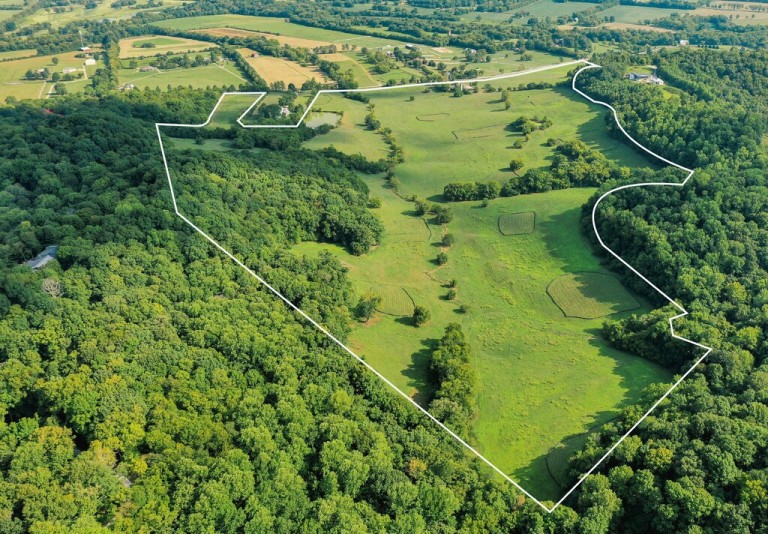 Lisa Culp Taylor Presents An Extraordinary, 150Acre Middle Tennessee