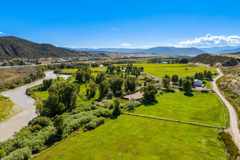 Heidi Bintz Presents Cottonwood Creek Ranch in Eagle, Colorado Haute
