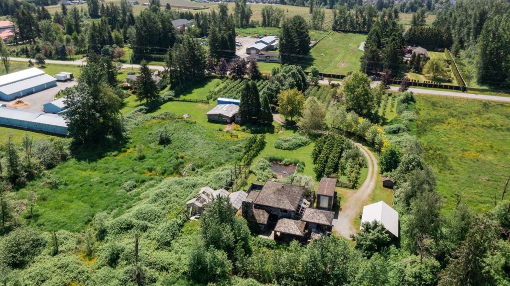 Eugen Klein Presents A Wonderful 5 Acre Agribusiness In Abbotsford